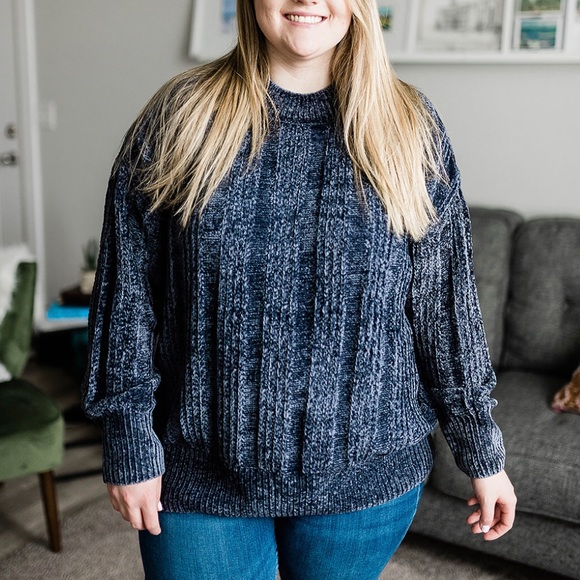 Sweaters - Navy chenille sweater